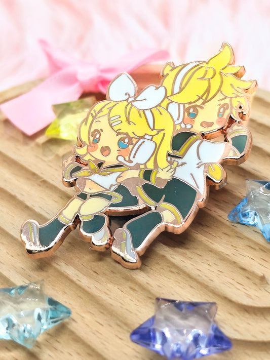 Vocaloid Rin/Len Enamel Pin