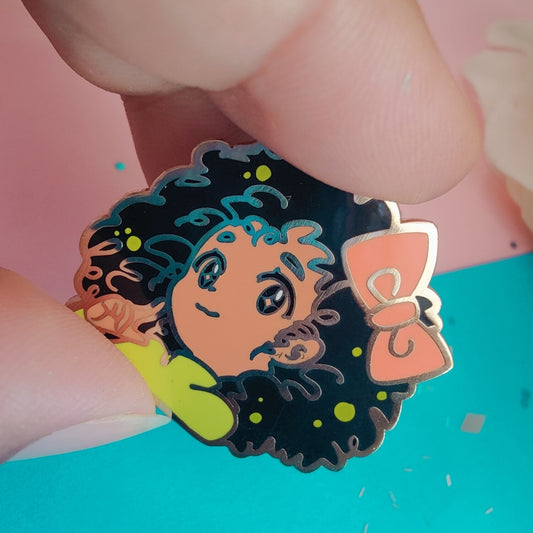 Curly Girl Pin