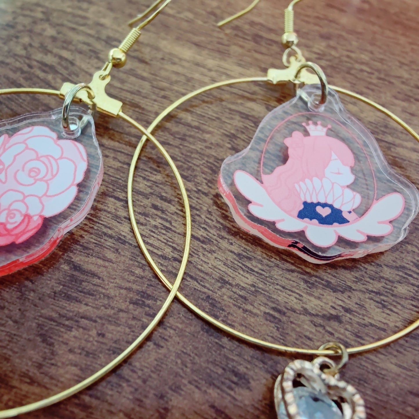 Queen of Hearts Assymetical Hoop Earrings