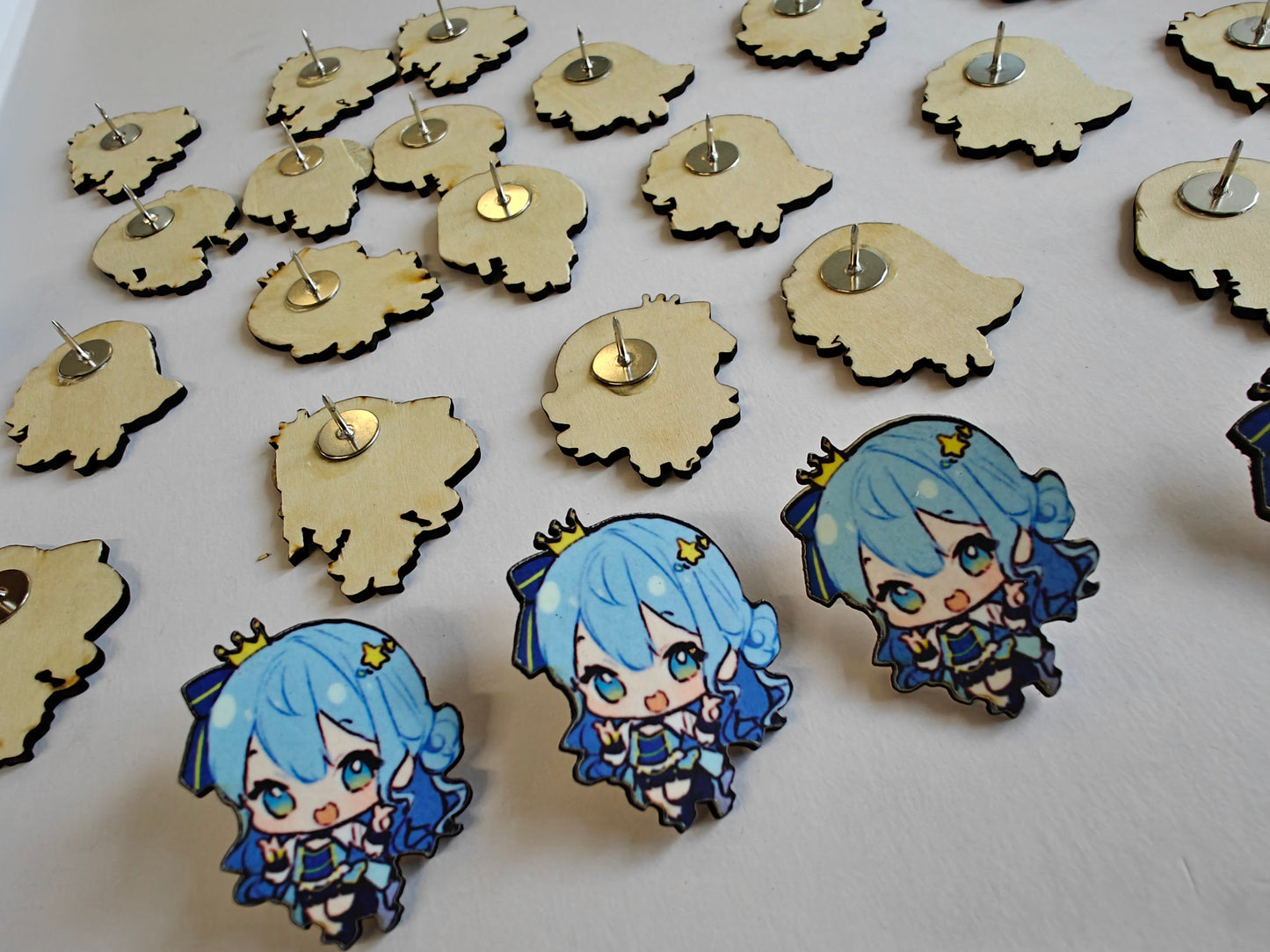Wooden Suisei Gacha Pins