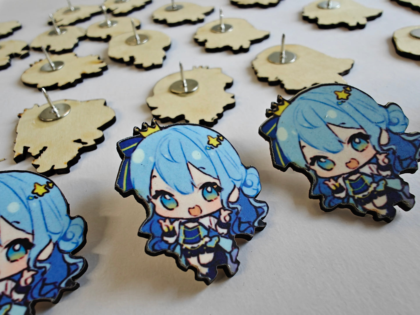Wooden Suisei Gacha Pins