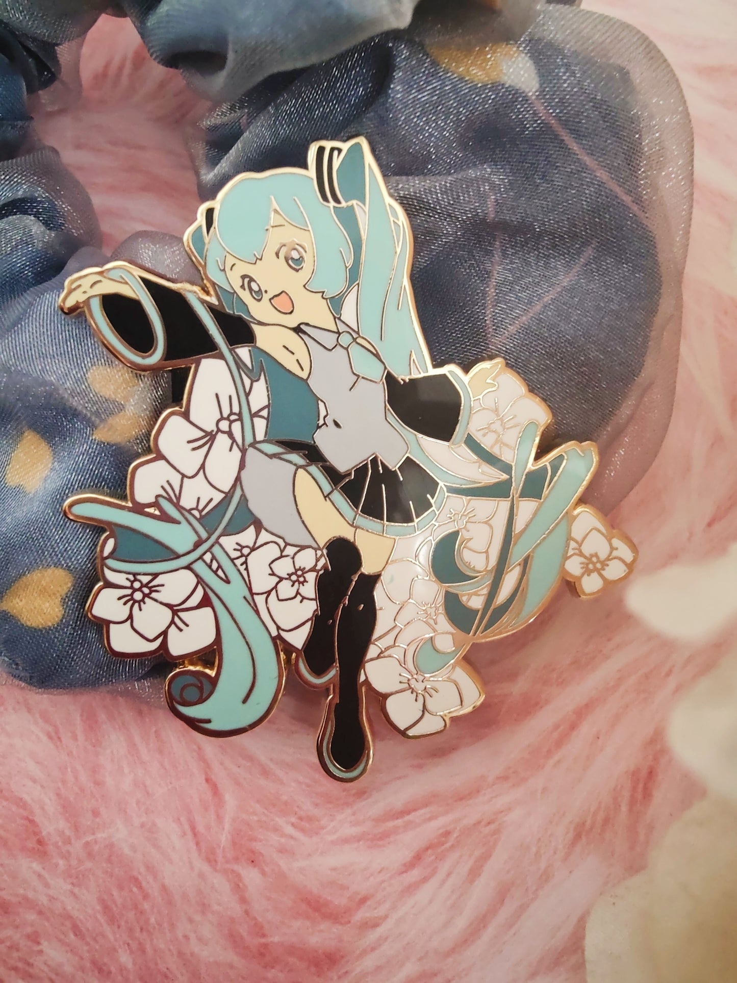 Miku Flora Enamel Pin